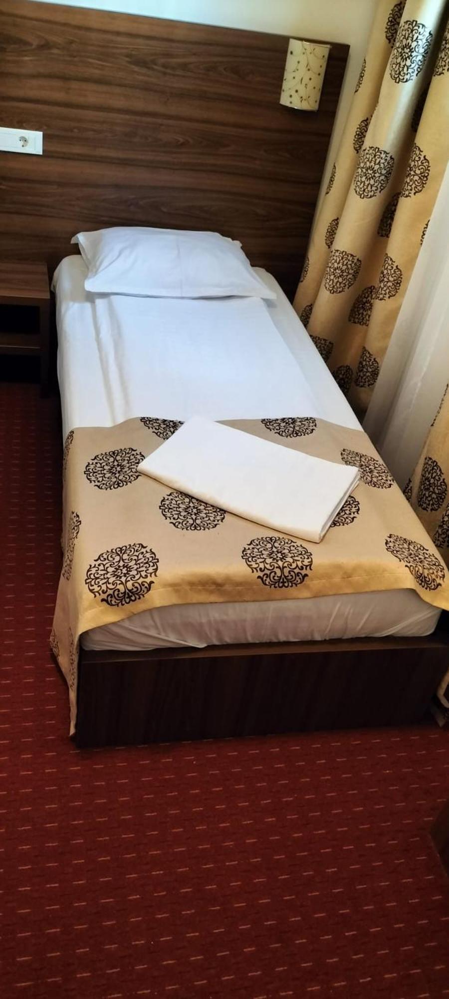 Hostel Orhideea Buzău Eksteriør bilde