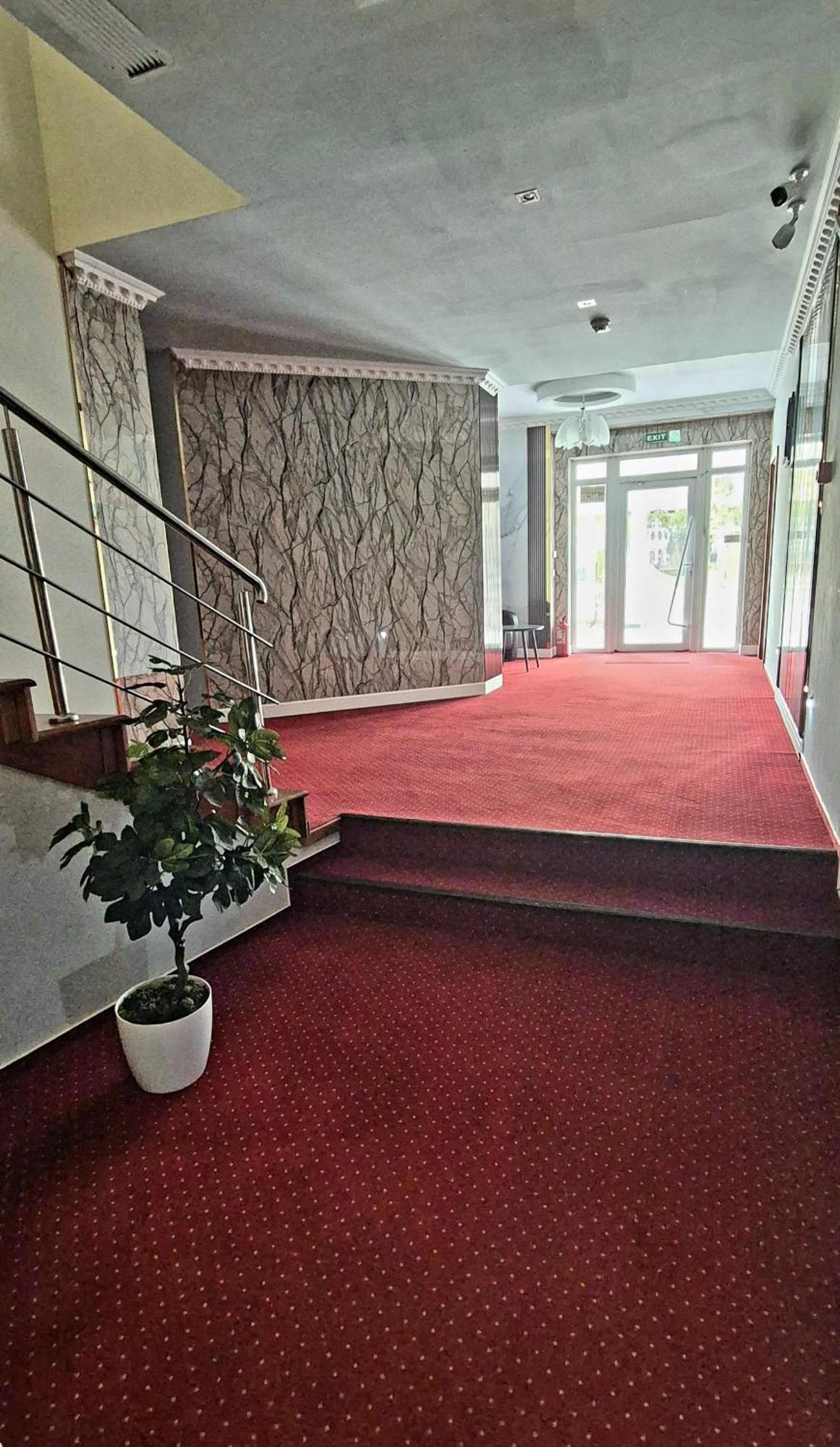 Hostel Orhideea Buzău Eksteriør bilde